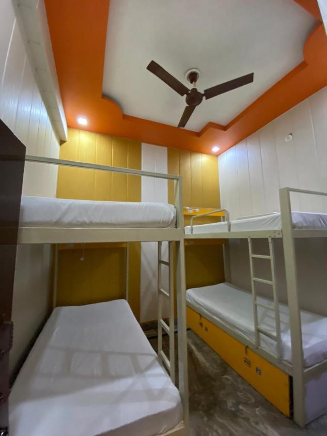 Friends Guest House & Hostel- Near Taj Mahal Agra  Exterior foto