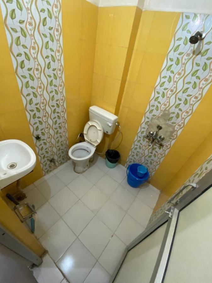 Friends Guest House & Hostel- Near Taj Mahal Agra  Exterior foto