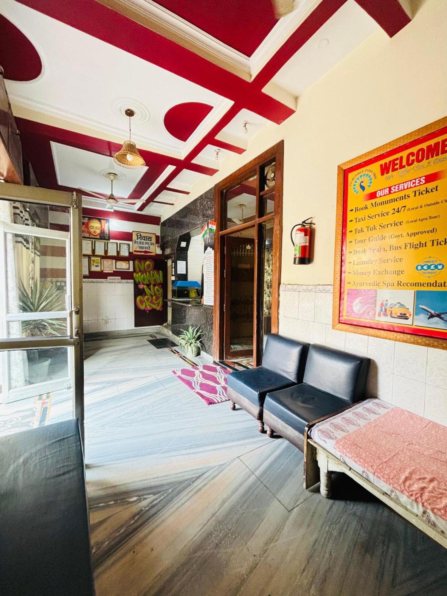 Friends Guest House & Hostel- Near Taj Mahal Agra  Exterior foto